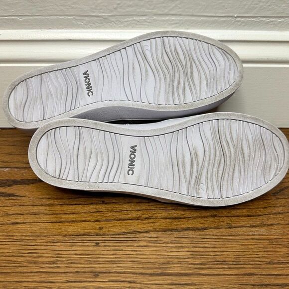 Vionic Demetra Slip-0n Women's 9 / EU 41 Charcoal Gray Leather Casual Sneaker - Picture 6 of 8